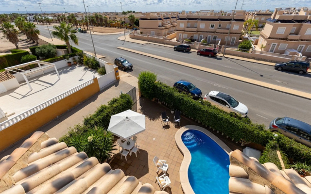 Honey Life Villa by Fidalsa