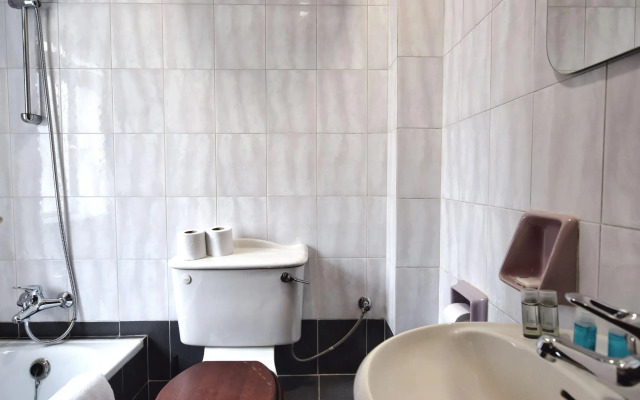 2 Bedroom Apartment - Spacious, Bright & Central - 4
