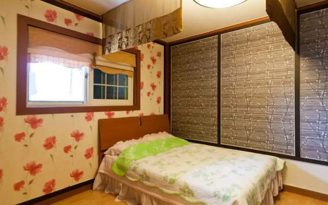 Taean White Sand Pension