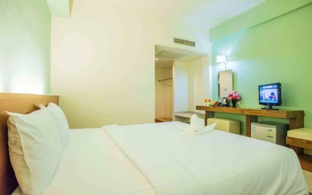Bunjongburi Hotel