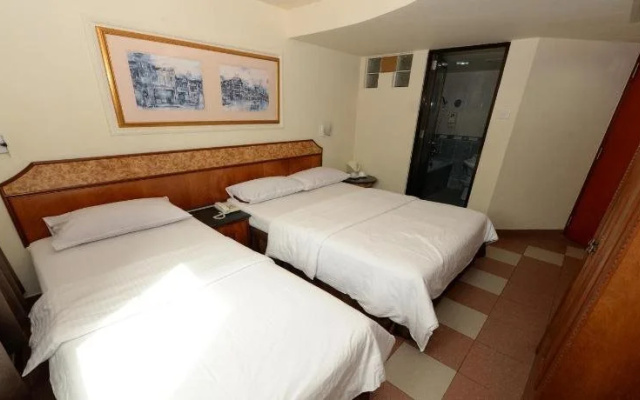 Hotel Compass(SG Clean, Staycation Approved)
