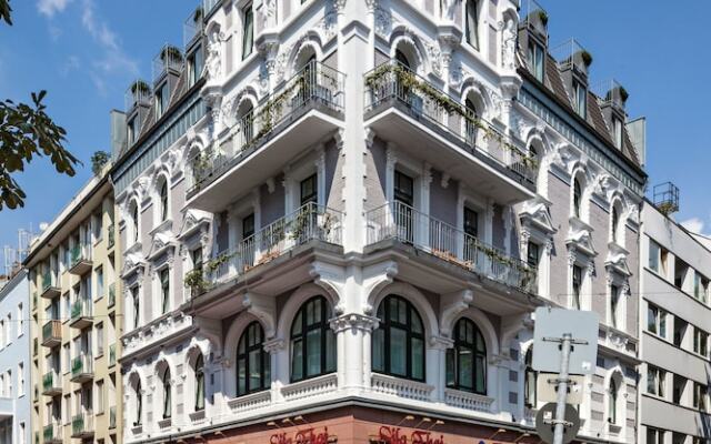 Отель BURNS Art Apartments Германия, Дюссельдорф - отзывы, цены и фото номеров - забронировать отель BURNS Art Apartments онлайн вид на фасад