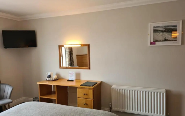 Caisleain Oir Hotel
