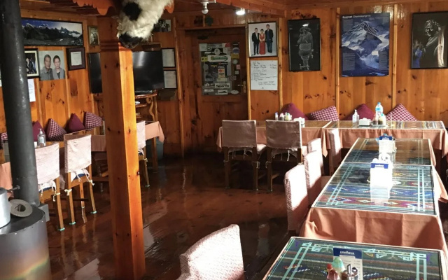 Hotel Khangri