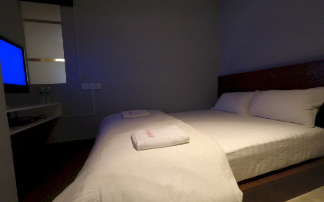 Ryokan Muntri Boutique Hostel