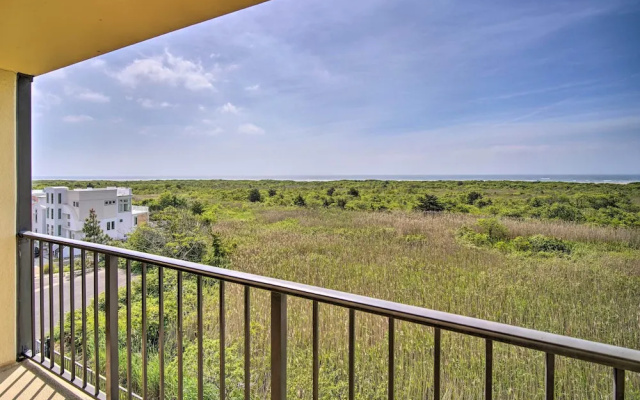 Welcoming Brigantine Condo w/ Ocean Views!