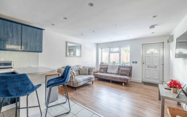 Lego Land / Windsor Castle Town Centre Sleeps 6