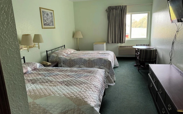 Highland Inn Peculiar