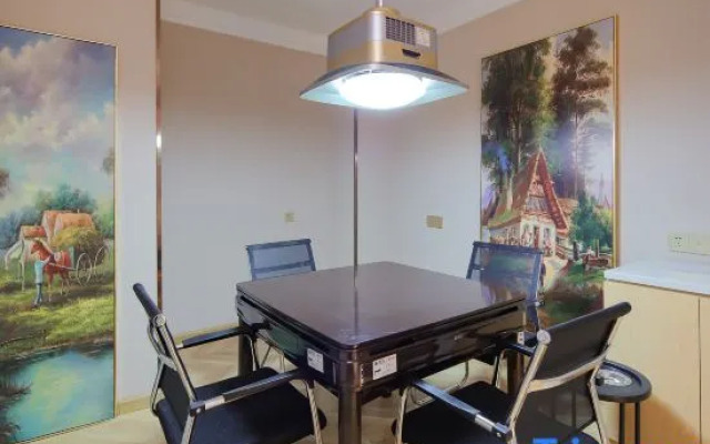 Vienna Classic Hotel（ Fuyang Qinghe Road East Jindi Plaza）