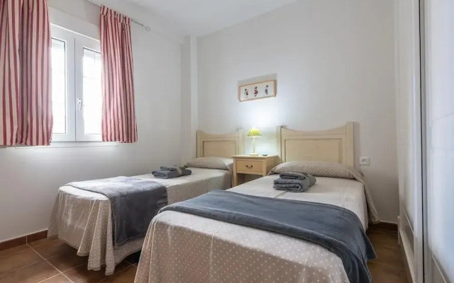 Apartment 100m From Beach