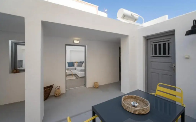 Villa Tholos with Private Jacuzzi