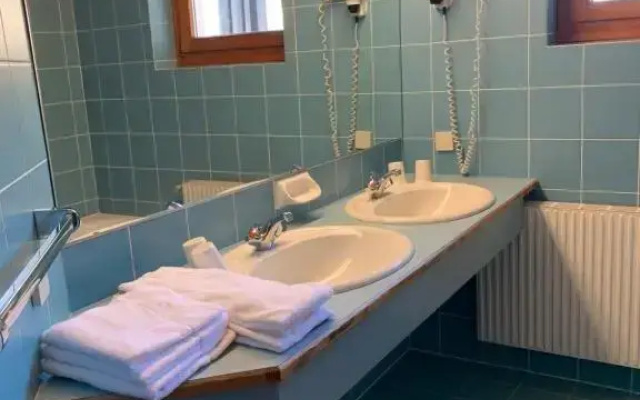 Mai-Brunn Alm Apartments (Bad Kleinkirchheim)