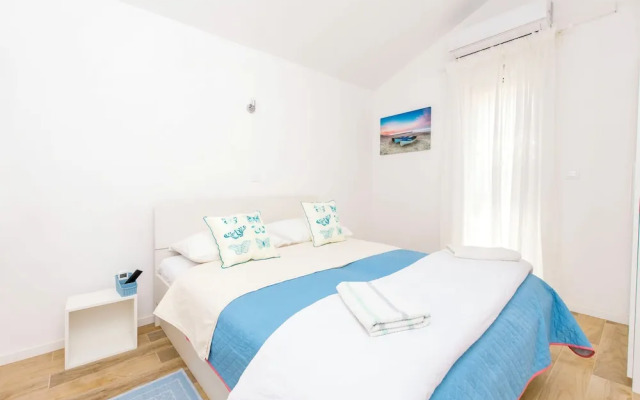 Apartments Mir