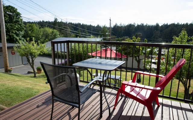 Cherry Tree Inn Victoria