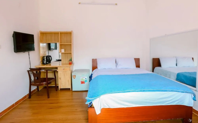 Oyo 437 Van Xuan Hotel