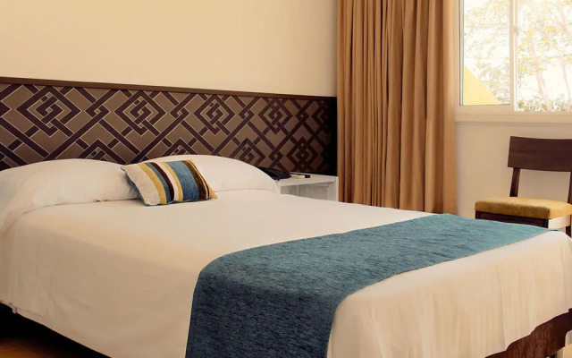 Hotel Gimaura