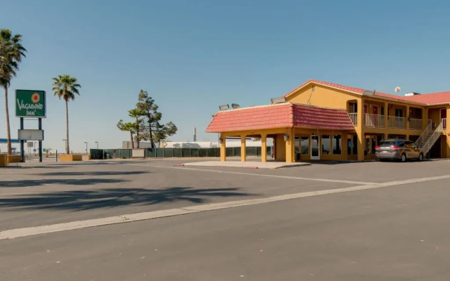 Rodeway Inn Near I-5