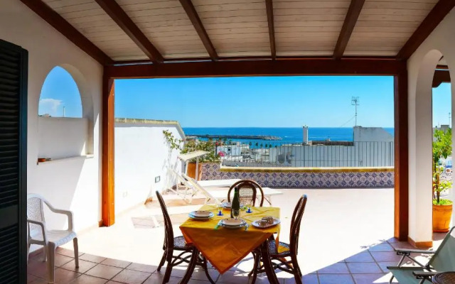 Leuca Residence