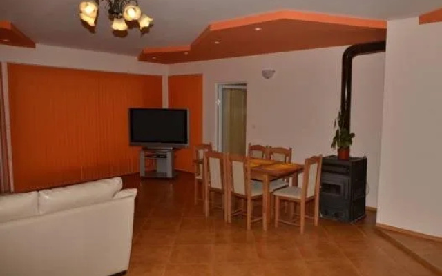 Plamena Guest House