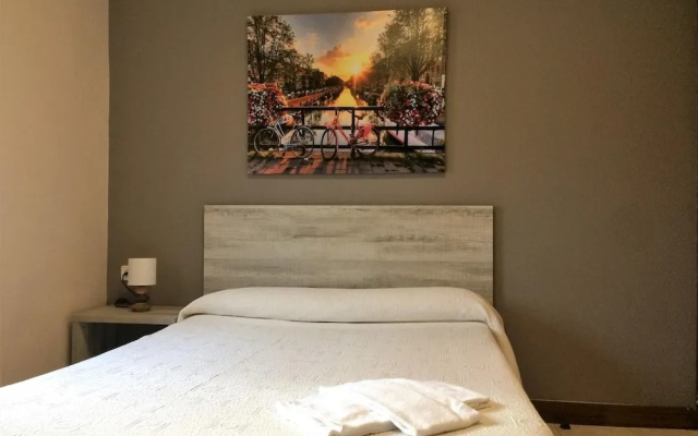 Hotel Iru-Bide