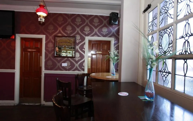 Heathrow Hostel