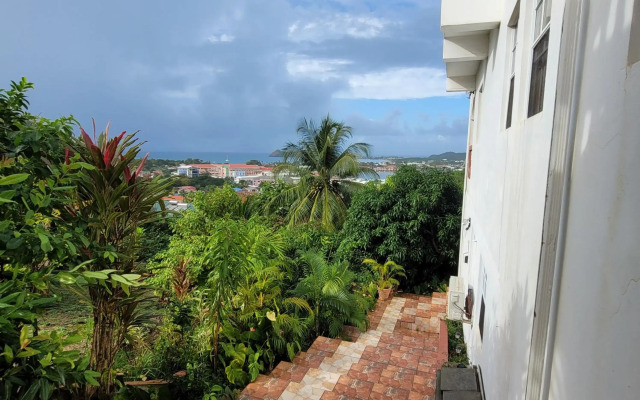 1 Bed Apt overlooking Rodney Bay