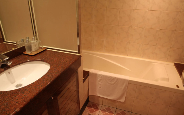Diamond Hotel
