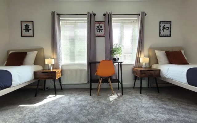 House of 4 Chimneys by Your Lettings UK