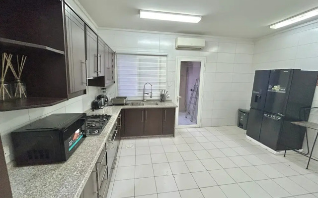 George Residence Banana Island Rd Ikoyi