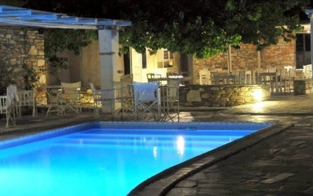 Anezina Hotel