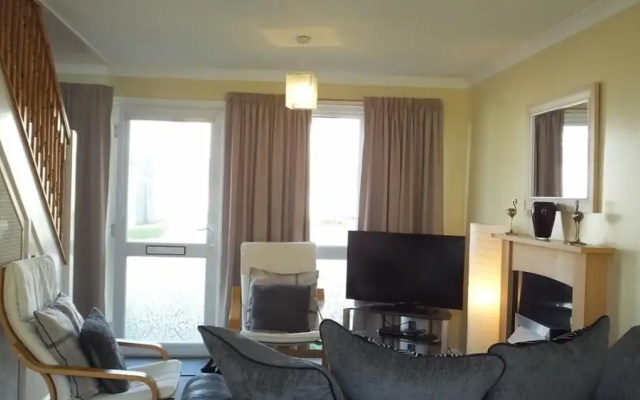 Sea Gem, Freshwater Bay 172