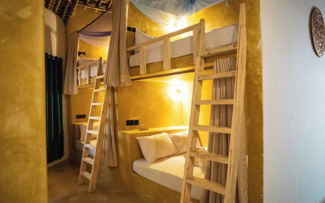 Hostel 197