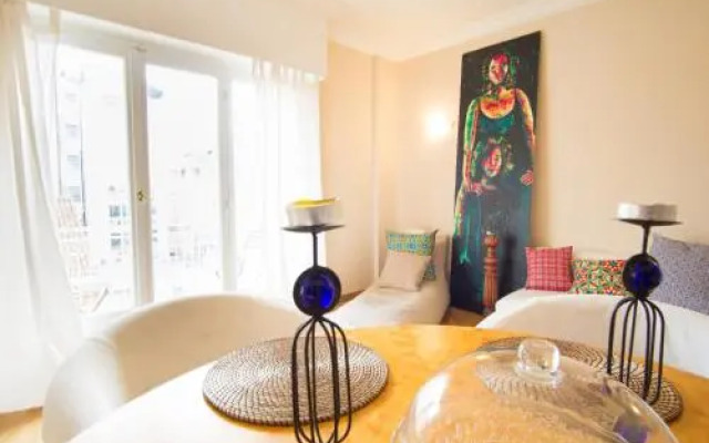 The Helios Flat