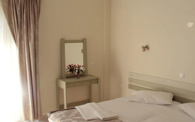 Yasemi Rooms