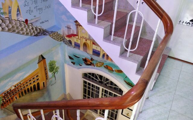 Le Petit Prince Nha Trang Hostel Нячанг вид на фасад