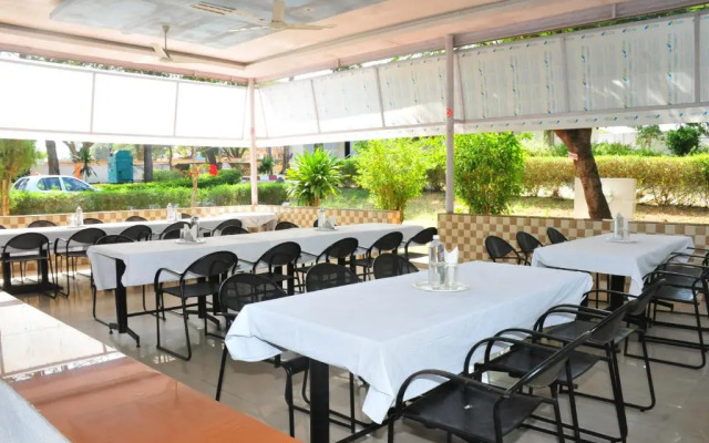 KSTDC Hotel Mayura Shantala Halebeedu