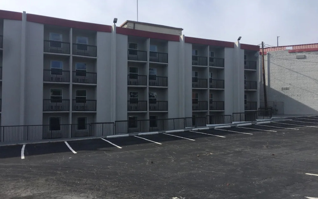 Peachtree Inn & suites