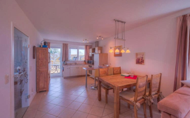 Apartment in Rechin Right on the Water