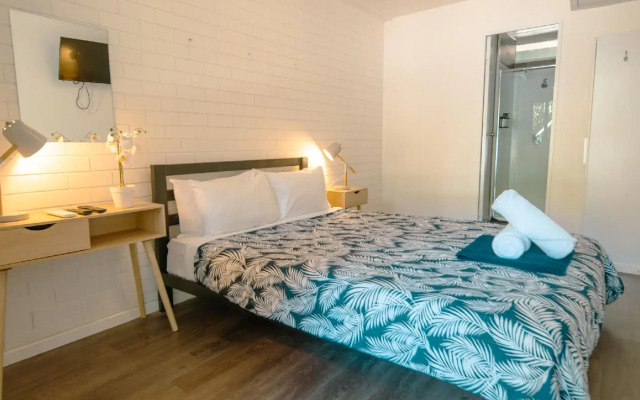 Nomads Noosa Backpackers Hostel