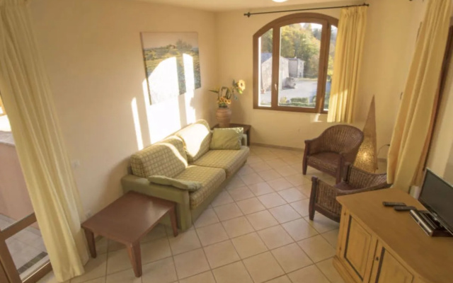 Thermae Apartment 14