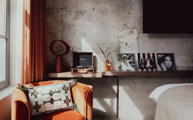 Cousins Boutique Hotel