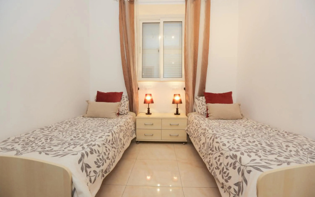 Valletta Triton Apartment