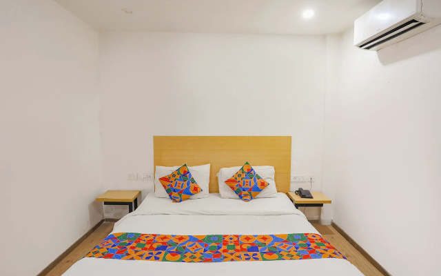 Fabexpress F9 Pitampura Inn
