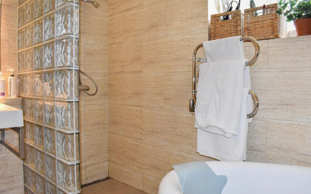 Beautiful Home in Veberöd With 3 Bedrooms and Wifi