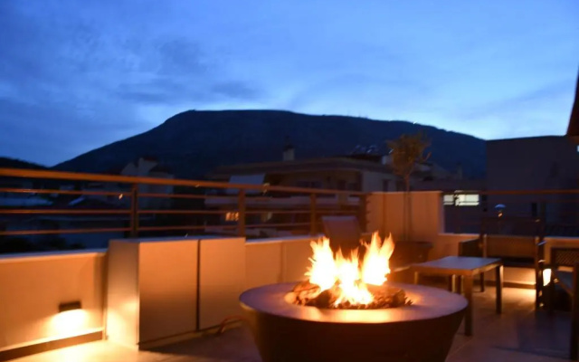Spacious & Minimal Apartment Near Airport Paiania Coniann Filoxenia