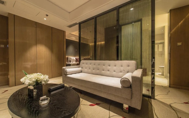 Excel Hotel