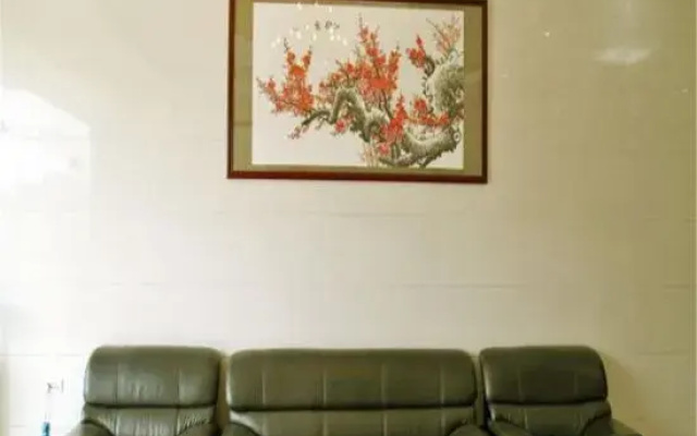 Deyueting Hotel (Liuzhou No.1 Middle School Shop)