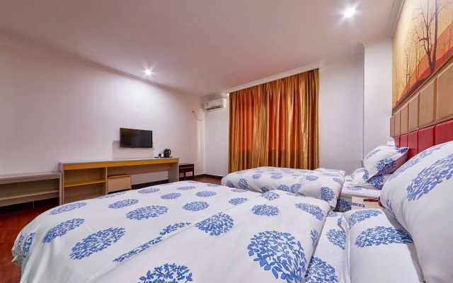 Naryn Hotel