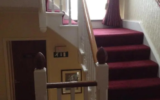 Claremont Guesthouse