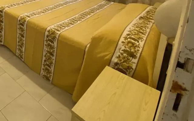 6 Beds at the Conchiglia -rif Ostro